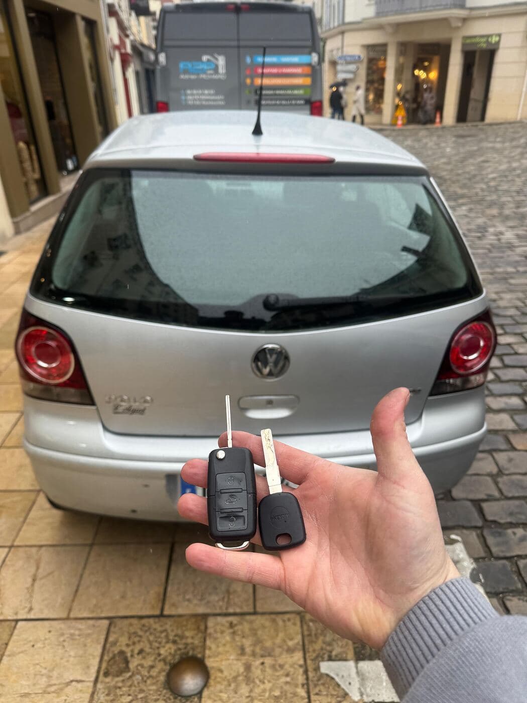 Clé de secours et double de clé de voiture réalisés à l'atelier